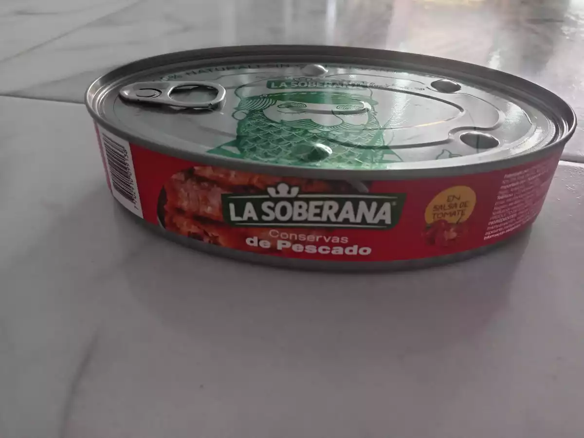 SARDINA OVAL EN SALSA TOMATE SOBERANA 425G