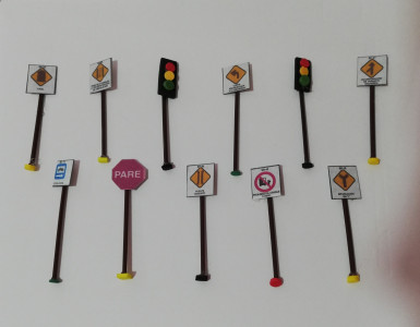 SeÑales / Semaforos Maqueta