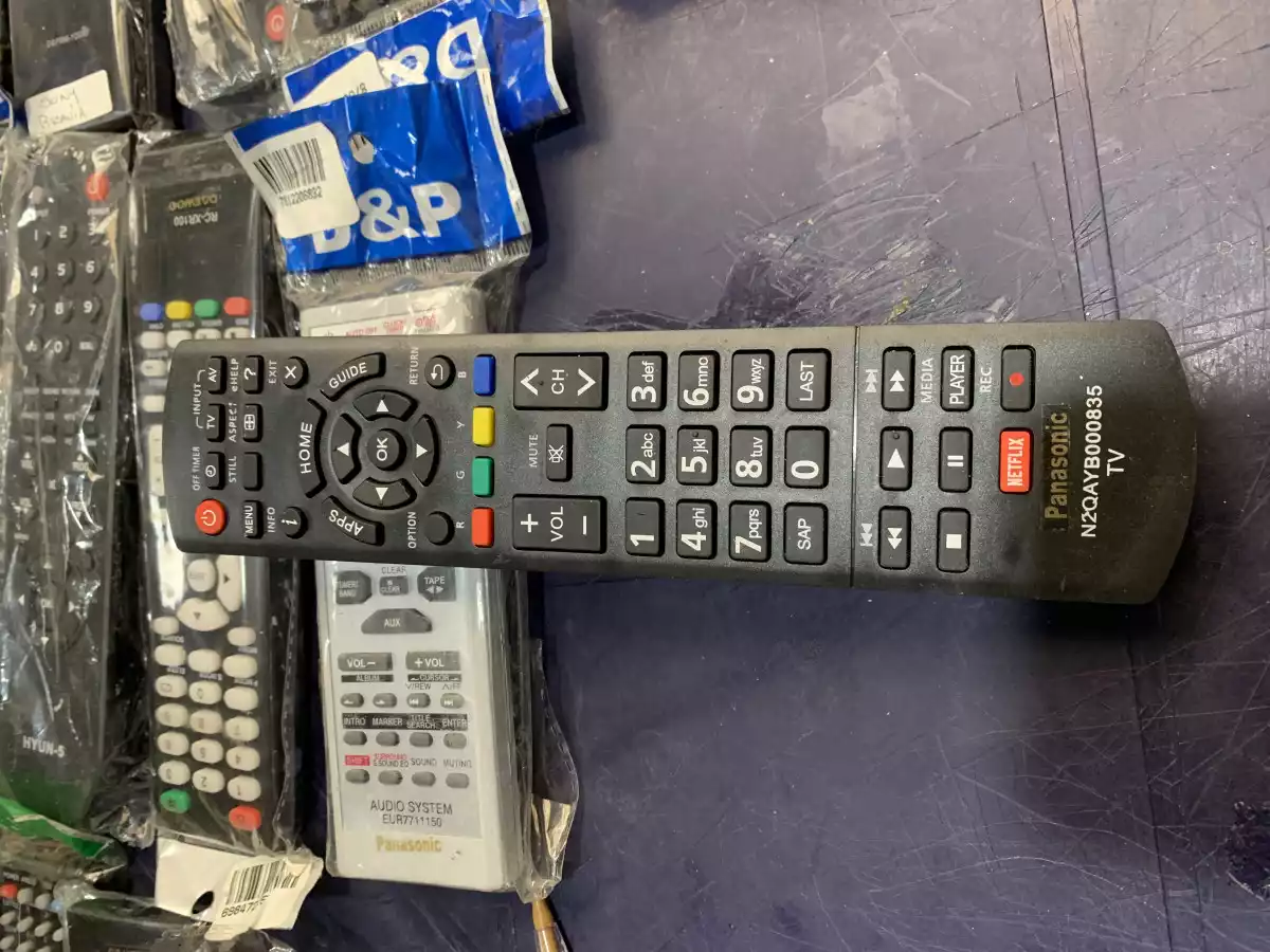 CONTROL PANASONIC PLASMA PLANO  PANASONIC