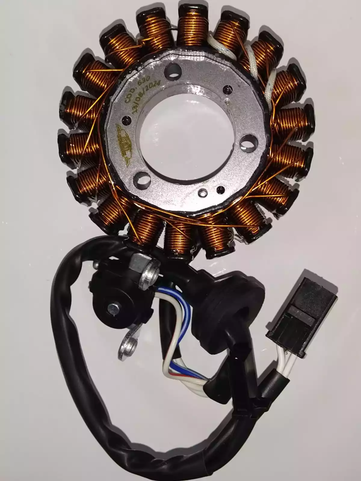 PLATO BOBINAS YAMAHA BWS 125 CONVENCIONAL (LEO)