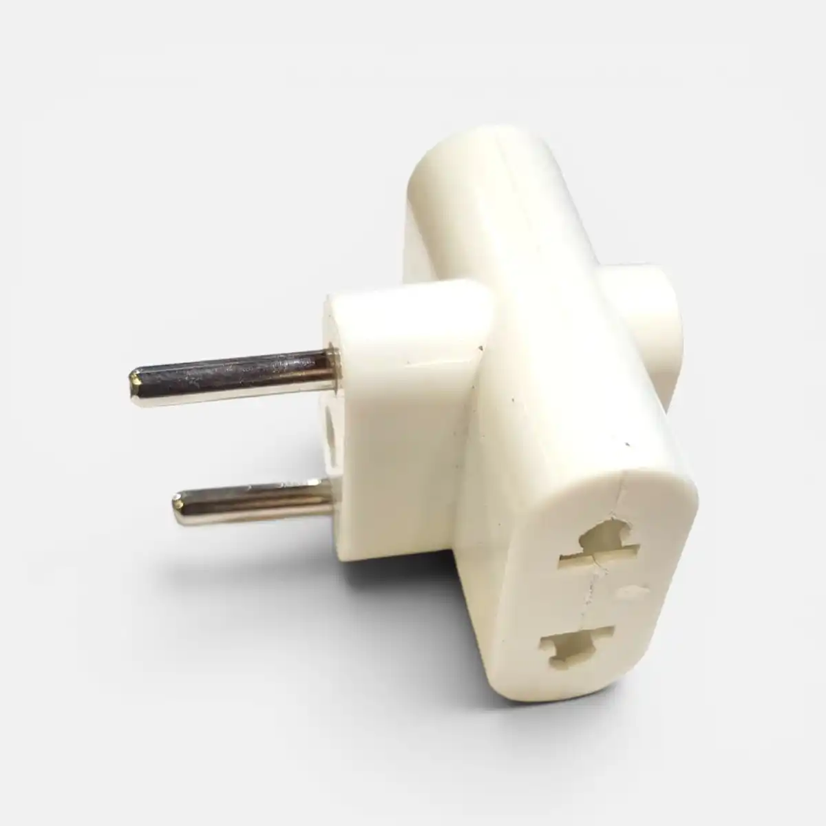 Adaptador Enchufe Triple 3 Entradas