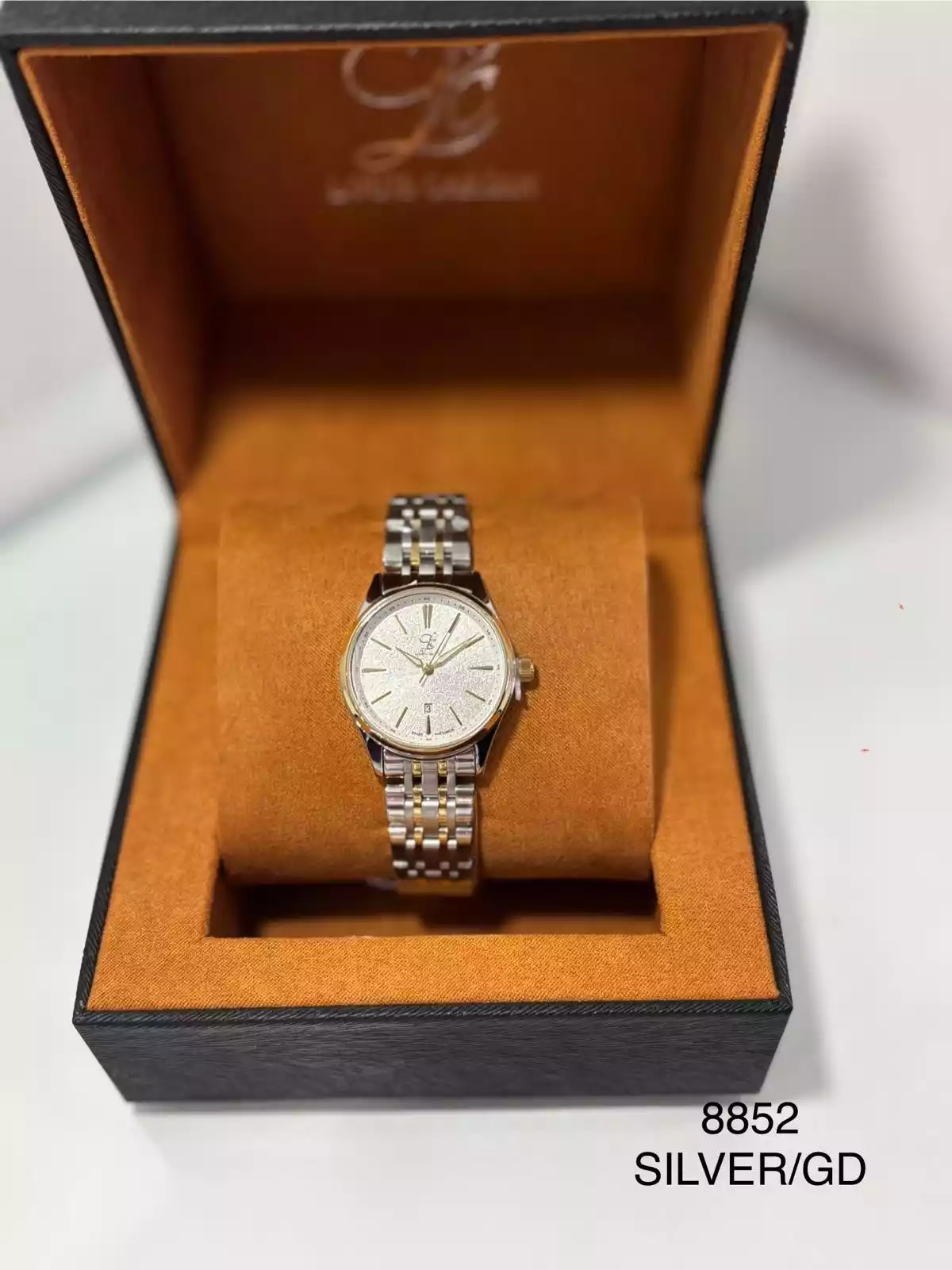 Louis Cardin Watch Model 8852 SILVER/GD