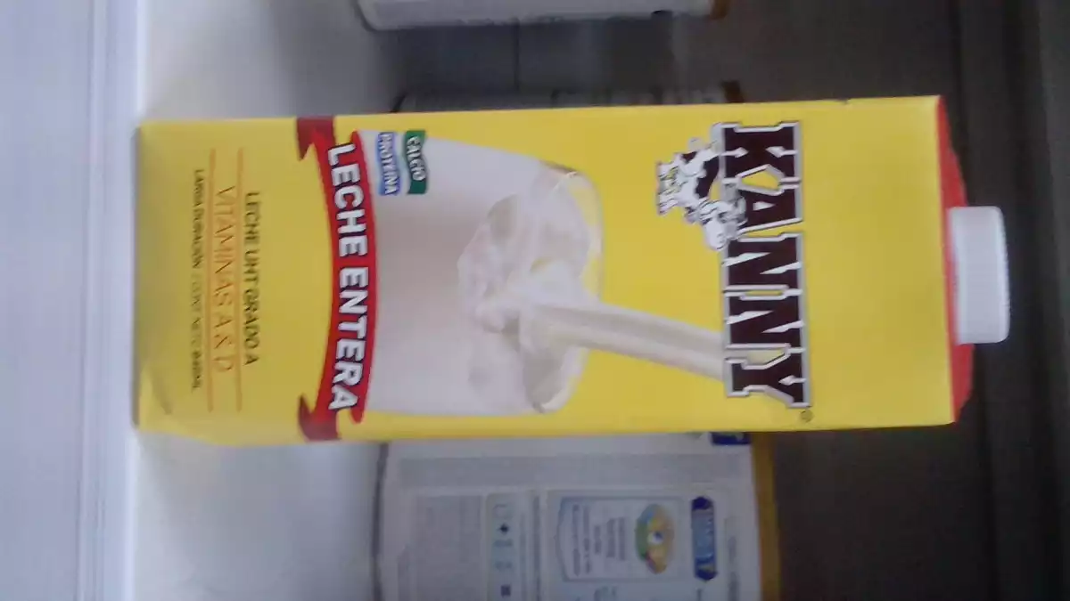 LECHE KANNY ENTERA 946ML.