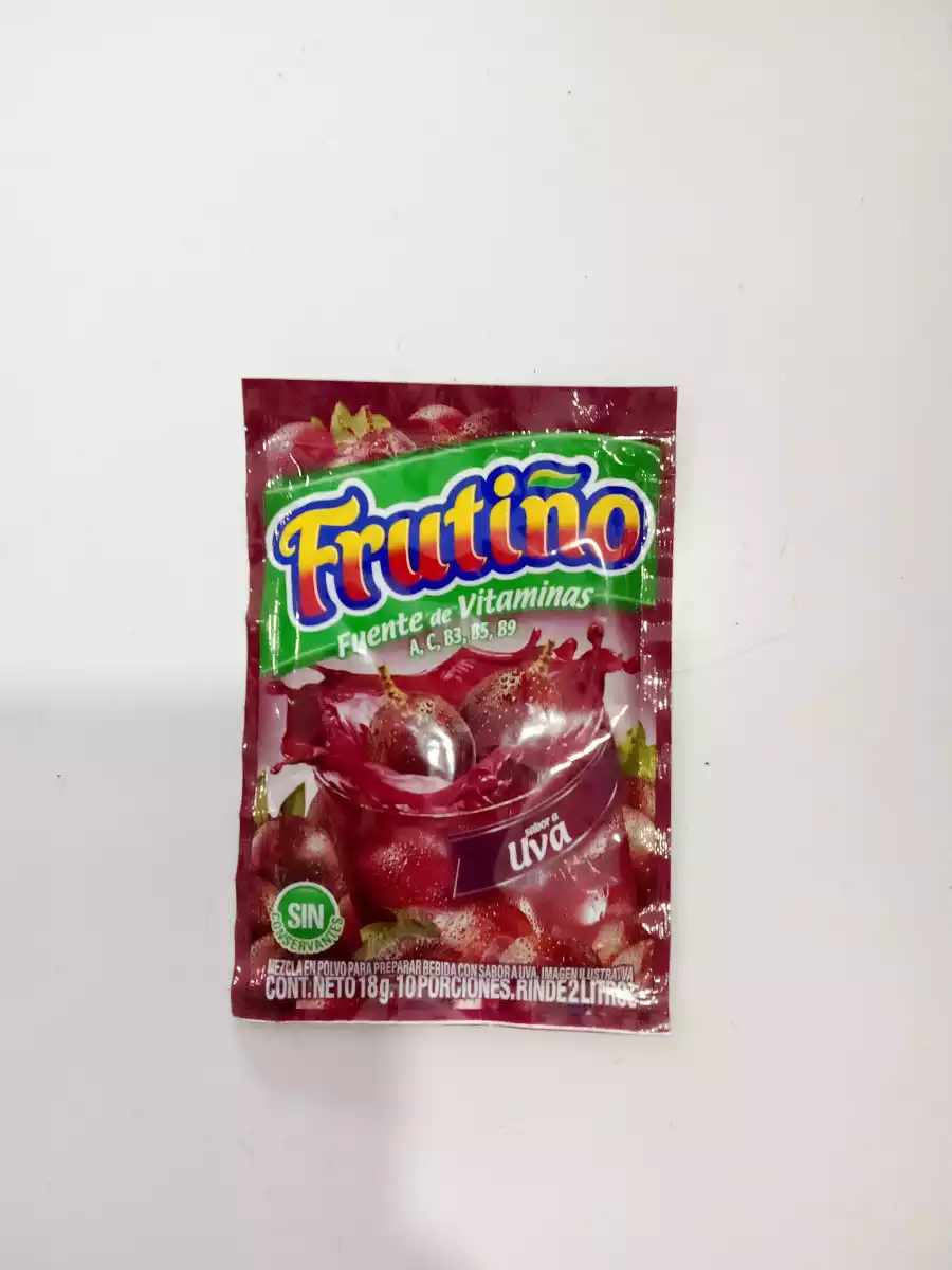 BEBIDAS - FRUTIÑO  UVA SOBRE X 18 GR - CAJA X 20 UND
