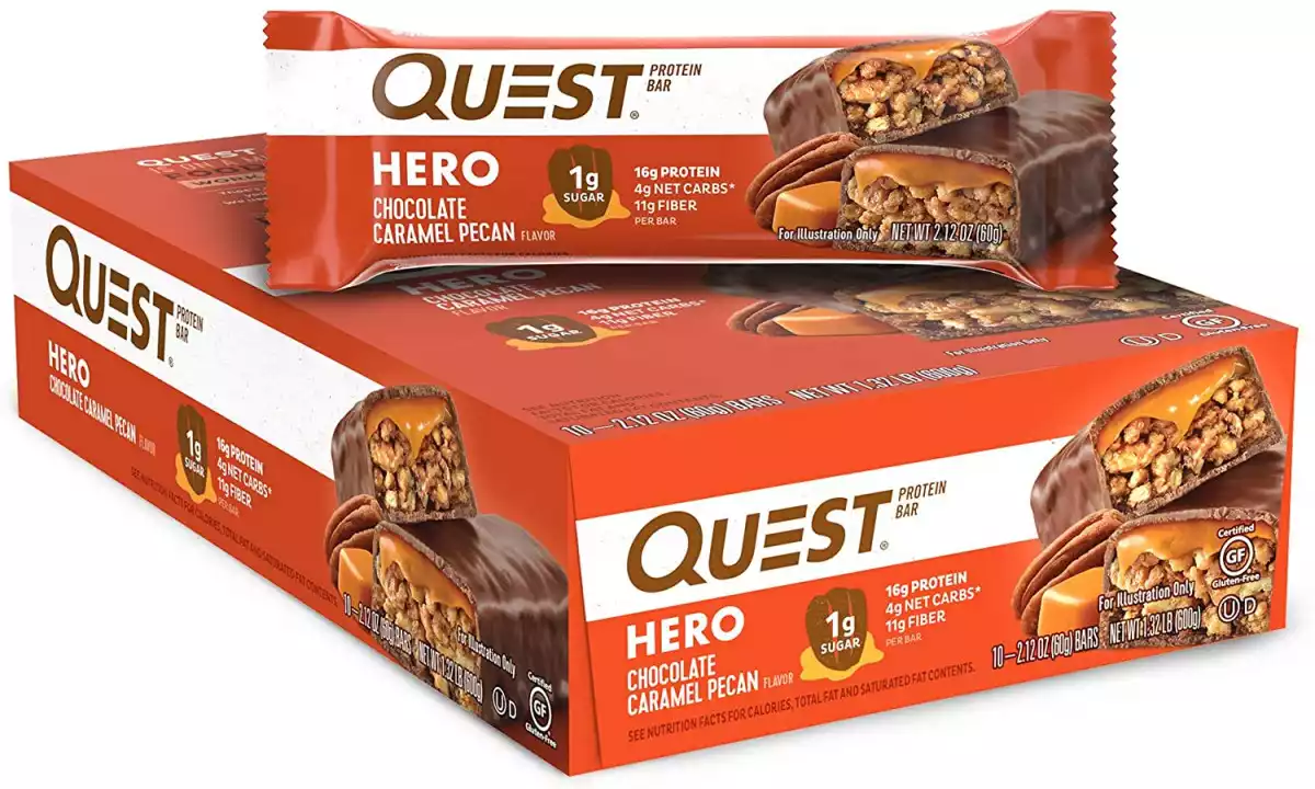 barra de proteina quest hero chocolate caramelo 60g