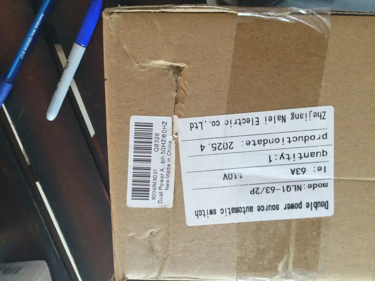 INTERRUCTOR DE TRANFERENCIA AUTOMÁTICA DOBLE POTENCIA 63A 110V