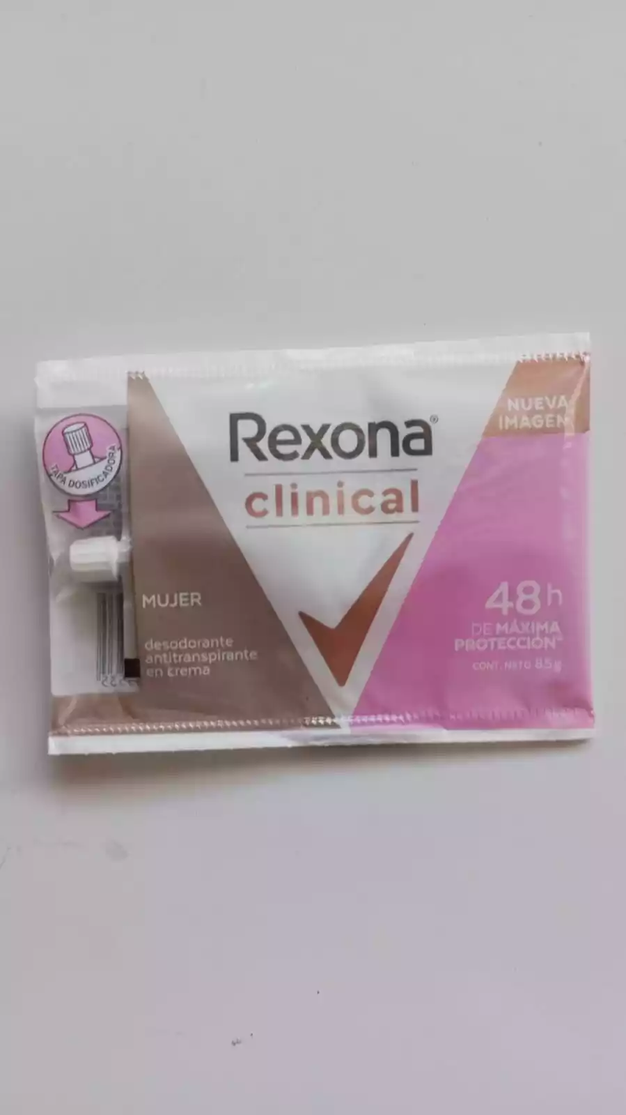 DESODORANTE REXONA CLINICAL MUJER 8.5G