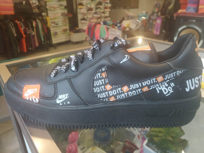 NIKE JUSTDO NEGRO ENTERO a Comprelo a domicilo Bolivia